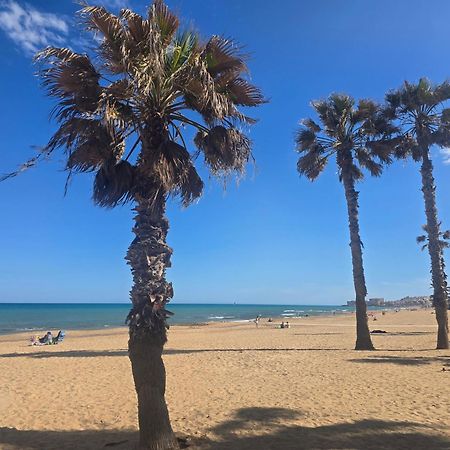 Lovely Apartment Near The Beach In Sunny La Mata Torrevieja Bagian luar foto