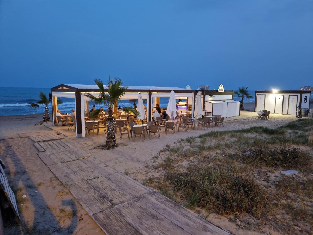 Lovely Apartment Near The Beach In Sunny La Mata Torrevieja Bagian luar foto